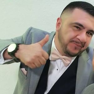 Meet your Posher, Arturo